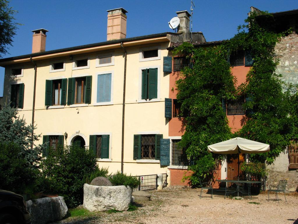 Agriturismo Corte Pellegrini Сан-Мартіно-Буон-Альберґо Екстер'єр фото
